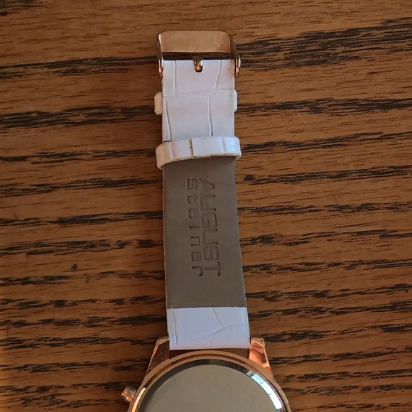 August Steiner Mother of Pearl Rose Gold Watch - Picture 7 of 8